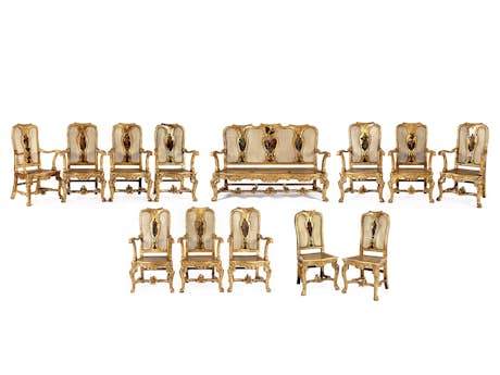 Hochdekorative Salonmöbel im Louis XV-Stil